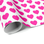 Cadeau Coeurs, rose chaud sur papier d'enveloppement blan (Coin rond)