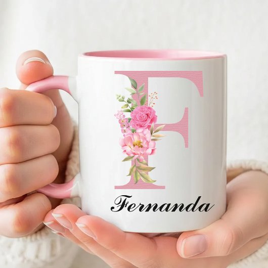 Cadeau de mug floral avec nom initial personnalisé
