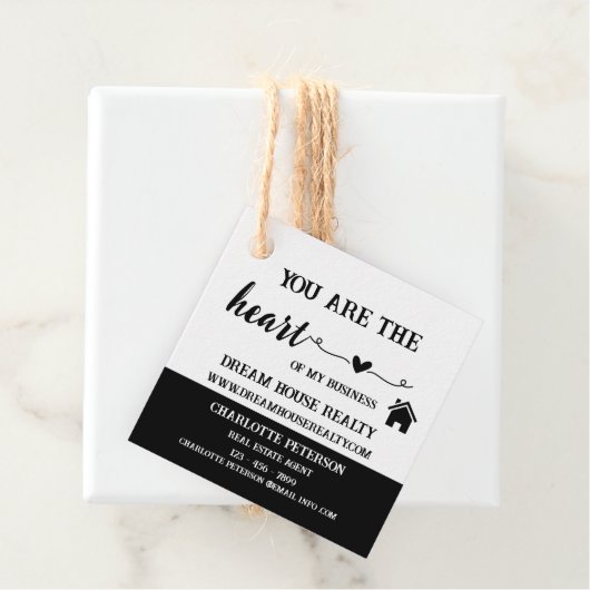 Cadeau Étiquettes cadeaux promotionnels de l'agent immobi (En situation)