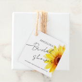 Cadeau Étiquettes de faveur pour une douche de mariée. (En situation)