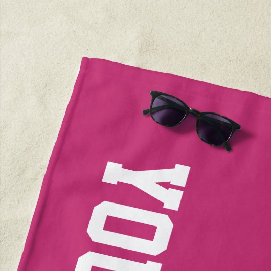 Cadeau fait sur commande de serviette de plage (En situation)