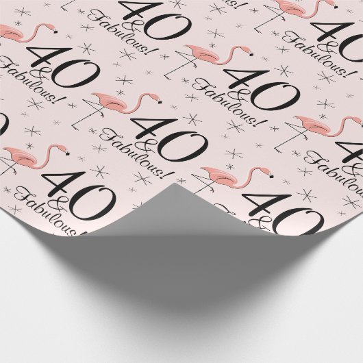 Cadeau Flamant rose rose '40 et fabuleux ! ' papier cadea (Coin)