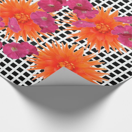Cadeau Fleurs roses orange B/W Papier d'enveloppement à c (Coin)