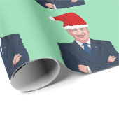 CADEAU JOE BIDEN PORTANT SANTA HAT WRAPPING PAPIER (Coin rond)