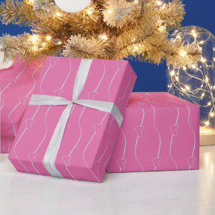 Cadeau Lien cardiaque sur papier d'enveloppement rose tul