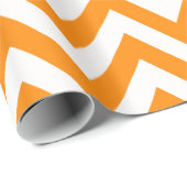 Cadeau orange et blanc de papier d'emballage de chevron (Coin rond)