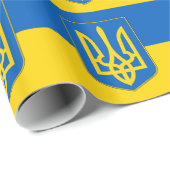 Cadeau Papier enveloppé avec le drapeau de l'Ukraine (Coin rond)