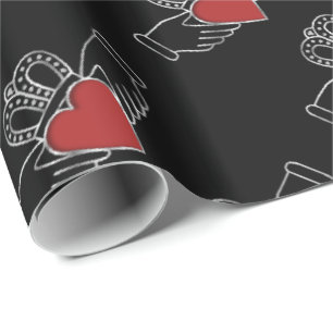 Cadeau Papier Motif rouge et noir Claddagh