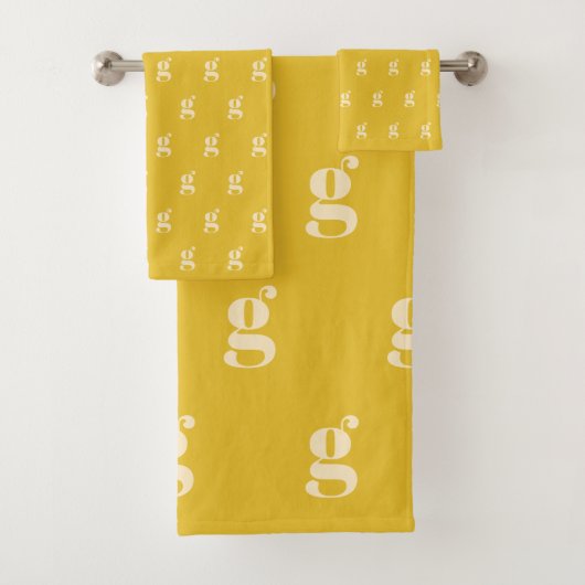 Cadeau personnalisé avec motif initial de monogram (En situation)