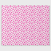 Cadeau Points roses chauds sur papier à envelopper blanc (Plat)
