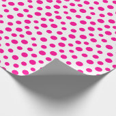 Cadeau Points roses chauds sur papier à envelopper blanc (Coin)