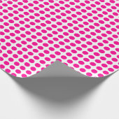 Cadeau Points roses chauds sur papier à envelopper blanc (Coin)