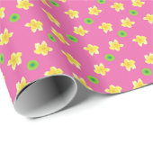 Cadeau Primroses de papier à envelopper chic sur rose pro (Coin rond)