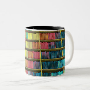 Cadeau voor bibliotheekliefhebbers tweekleurige koffiemok