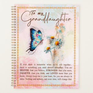 Cadeaux de petite fille De la famille grand-mère