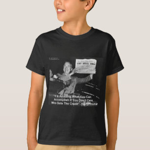 Cadeaux drôles Dewey bat Truman T-shirts Boutons E