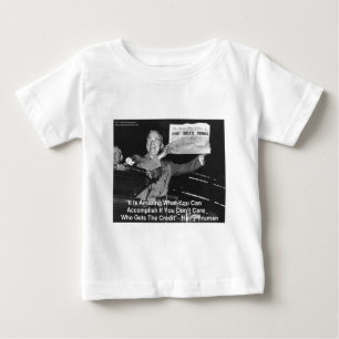 Cadeaux drôles Dewey bat Truman T-shirts Boutons E