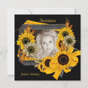 Cadre de photo d'anniversaire avec invitation et t