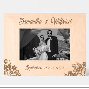 Cadre en bois avec fleurs date de mariage noms gra