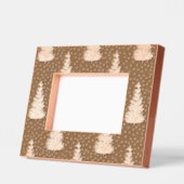 Cadres Gravés Hand Drawn Snow Covered Pine Tree Pattern (Gauche)