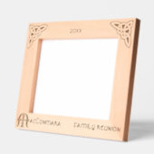 Cadres Gravés Lettre celtique M Nom personnalisé (Gauche)