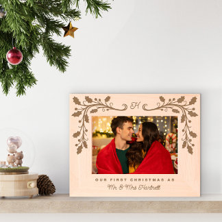 Cadres Gravés Monogram Holly Frame First Christmas as Mr & Mrs