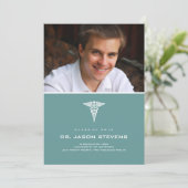 Caduceus Médicale Graduation Invitation (Debout devant)