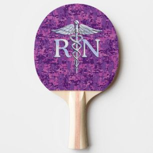 Caduceus van de gediplomeerd verpleger RN op Roze Tafeltennisbatje