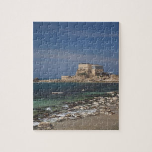 Caesarea ruins of port built by Herod the Great Legpuzzel