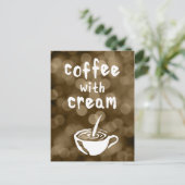 café avec carte de commentaire crème (Debout devant)