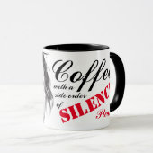 Café avec un ordre latéral de tasse de silence (Devant droit)