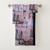 Cafe Borgia, SOHO Bad Handdoek (Insitu)