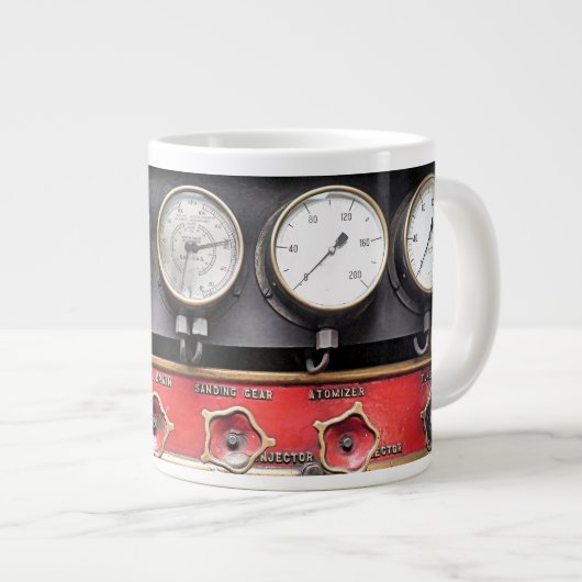 CAFÉ GÉANT DU TRAIN À VAPEUR MUG (Devant droit)