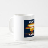 Café Mug pour un vétéran de l'aviation avec nuage (Devant gauche)