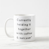 Café + Sarcasme - Mode de survie Mug (Gauche)