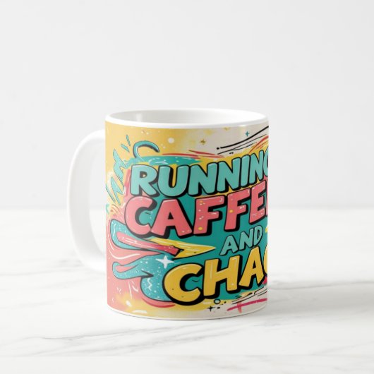 Caféine & Chaos Mug (Devant gauche)