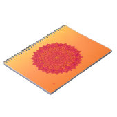Cahier à forme de mandala abstrait (Côté gauche)