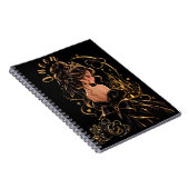 Cahier à spirale noir et or de la Reine (Côté Droit)
