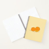 Cahier à spirale orange (Intérieur)