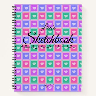 Cahier de croquis aux carrés pastel avec coeurs