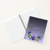 Cahier de fleurs violettes à l'aquarelle (Intérieur)