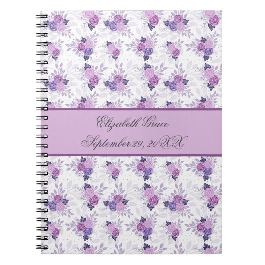 Cahier de naissance à monogramme floral rose viole (Devant)