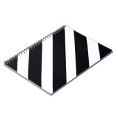 Cahier élégant avec rayures noires et blanches (Côté gauche)