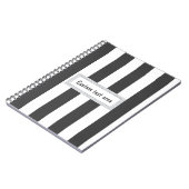 Cahier Journal à rayures verticales grises et blan (Côté gauche)