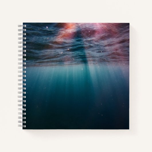 Cahier spiralé 8,5" x 8,5" (Devant)