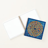 Cahier spiralé LABYRINTH IV 8,5x8,5 (Intérieur)
