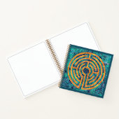 Cahier spiralé LABYRINTHE II 8,5x8,5 (Intérieur)