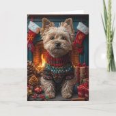 Cairn Terrier hond met kerstcadeaus open haard Kaart (Voorkant)