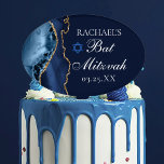 Cake Topper Elégante Marine Blue Gold Agate Bat mitzvah Party<br><div class="desc">L'élégante agate bleu marine et or orne le côté de cette garniture Bat mitzvah moderne. Le nom de votre fille est écrit dans une belle écriture formelle sous l'Étoile de David. Dessert parfait pour une famille juive chic et élégante célébrant l'appel de leur fille à la Torah.</div>