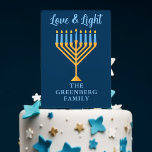 Cake Topper Hanoukka Love & Light Custom Gold Menorah<br><div class="desc">Cute personnalisable plateau de gâteau Love and Light pour un dîner de famille juive ou une fête Chanukah avec une synagogue. Personnalisez cette jolie garniture à gâteau Hanoukka avec votre nom de famille ou informations de groupe en bleu sous la jolie menorah or.</div>